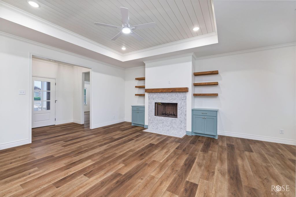 Image 6 of property listing at 3608 Grandview Drive, San Angelo, TX 76904