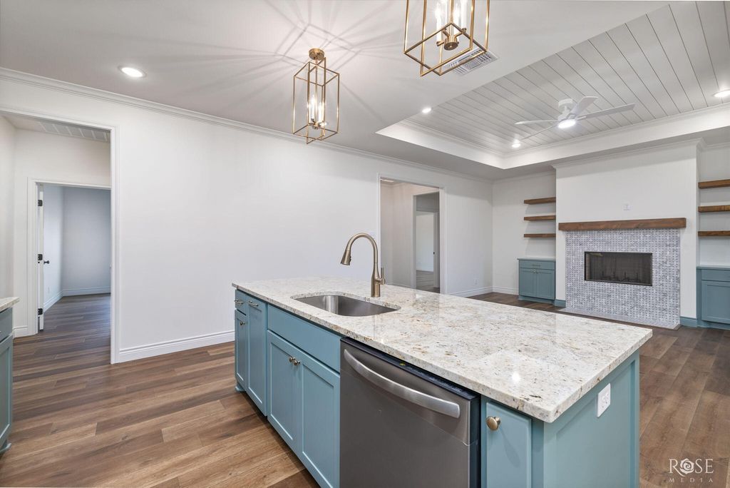 Image 9 of property listing at 3608 Grandview Drive, San Angelo, TX 76904