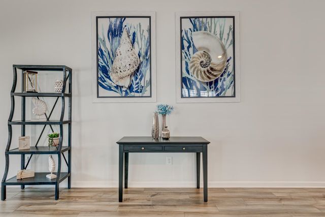 417 Heathside St., Murrells Inlet, SC 29576