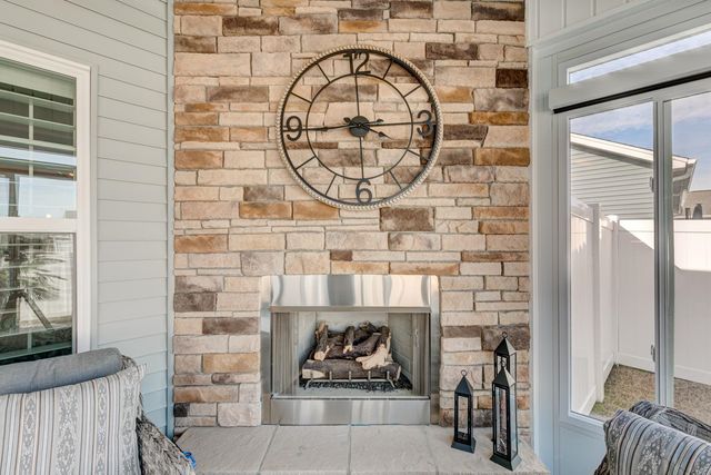 417 Heathside St., Murrells Inlet, SC 29576