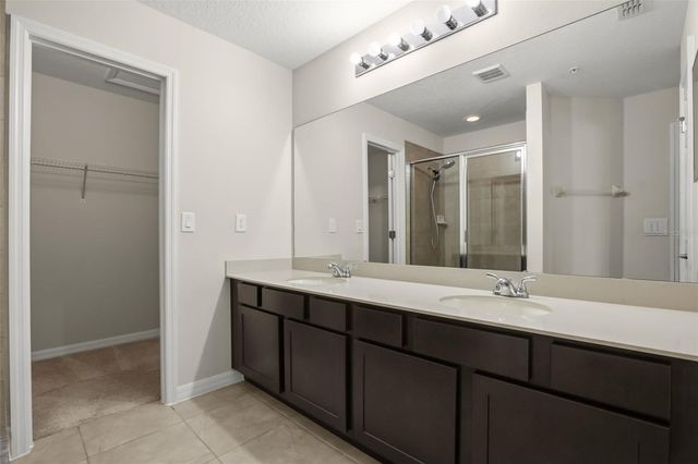 2432 SEVEN OAKS DRIVE, St Cloud, FL 34772
