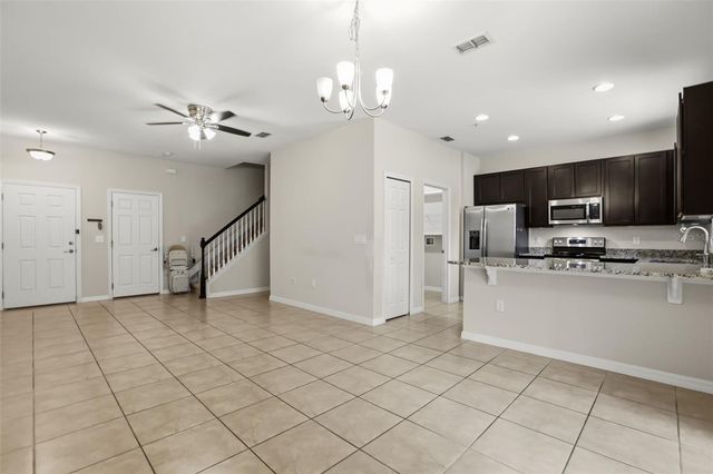 2432 SEVEN OAKS DRIVE, St Cloud, FL 34772