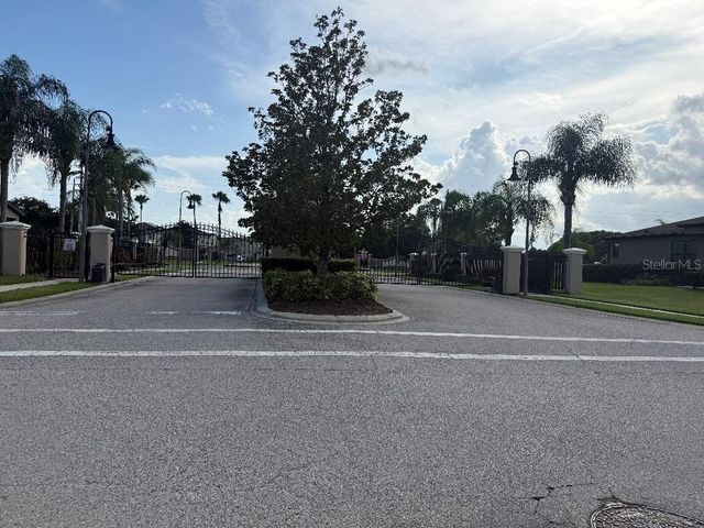 2432 SEVEN OAKS DRIVE, St Cloud, FL 34772
