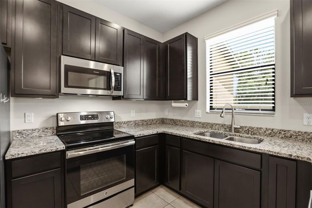 2432 SEVEN OAKS DRIVE, St Cloud, FL 34772