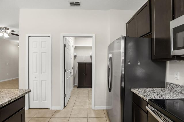 2432 SEVEN OAKS DRIVE, St Cloud, FL 34772