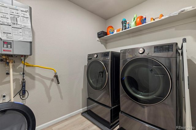6078 N Lisbon Street, Aurora, CO 80019