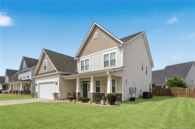 333 Wishaw Court, Hope Mills, NC 28348