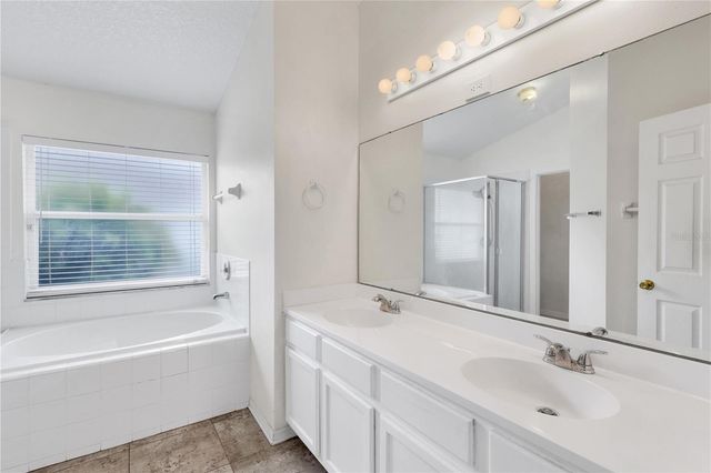 401 FIELDSTREAM WEST BOULEVARD, Orlando, FL 32825