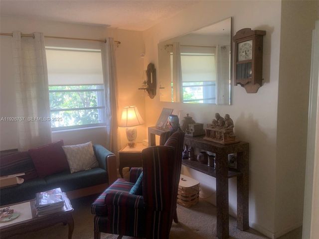 1420 North Dr, Miami, FL 33179