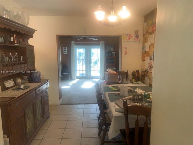 1420 North Dr, Miami, FL 33179