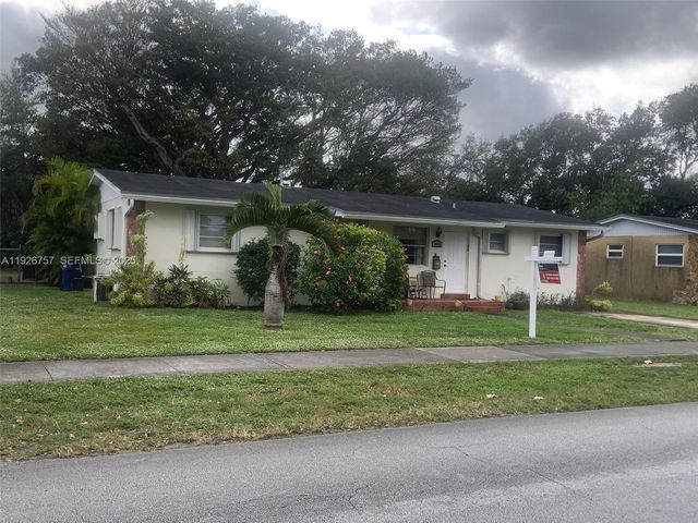 1420 North Dr, Miami, FL 33179