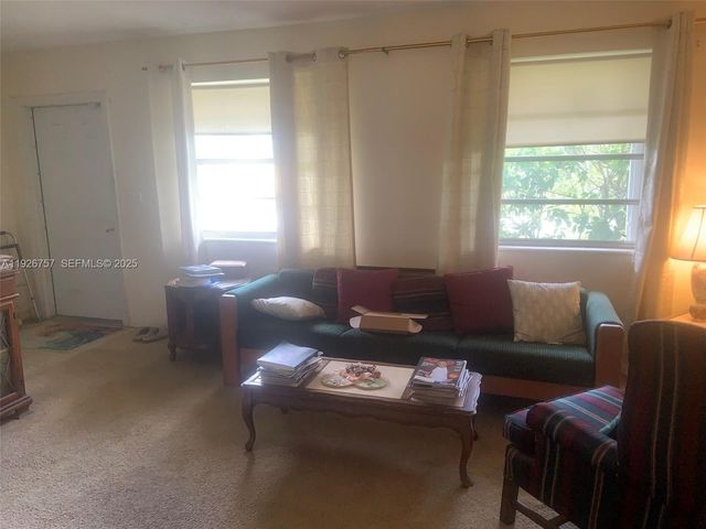 1420 North Dr, Miami, FL 33179