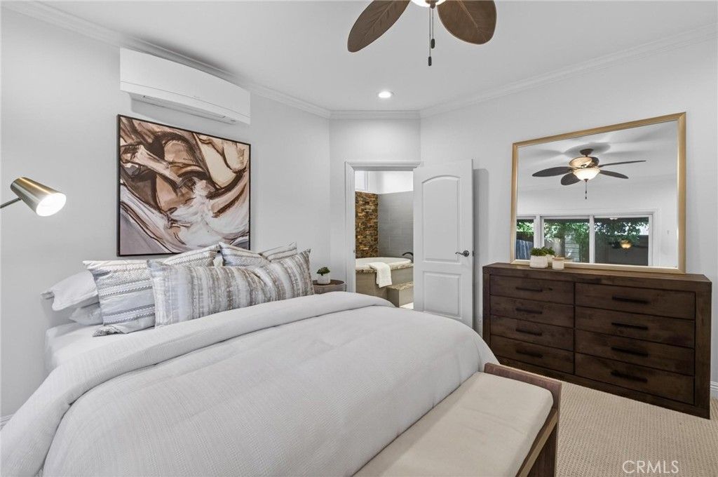 Image 27 of property listing at 818 N Juanita B, Redondo Beach, CA 90277