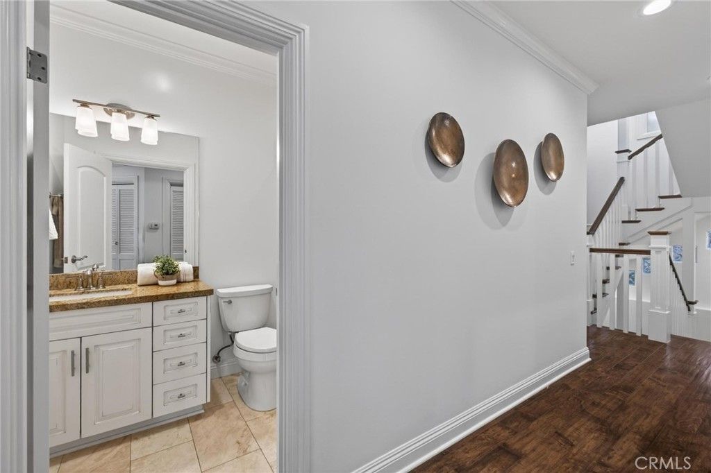 Image 38 of property listing at 818 N Juanita B, Redondo Beach, CA 90277