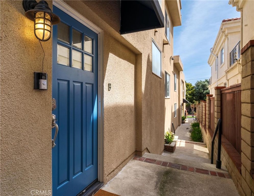 Image 47 of property listing at 818 N Juanita B, Redondo Beach, CA 90277