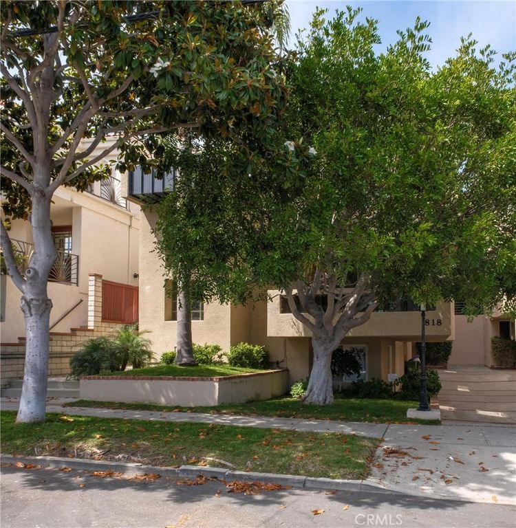 Image 52 of property listing at 818 N Juanita B, Redondo Beach, CA 90277