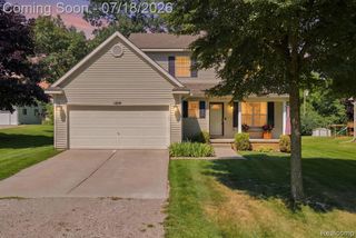 3214 Greenwood Drive, Rochester Hills, MI 48309