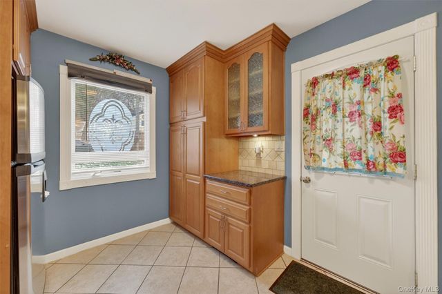 6 Highland Drive, Cortlandt Manor, NY 10567