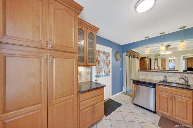 6 Highland Drive, Cortlandt Manor, NY 10567