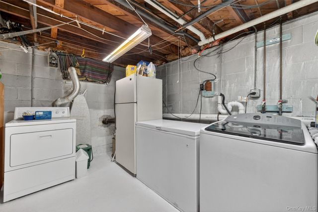 6 Highland Drive, Cortlandt Manor, NY 10567