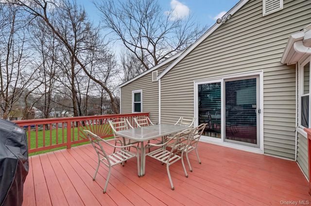 6 Highland Drive, Cortlandt Manor, NY 10567