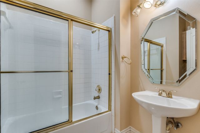 2436 Clear Creek Court, Cedar Hill, TX 75104