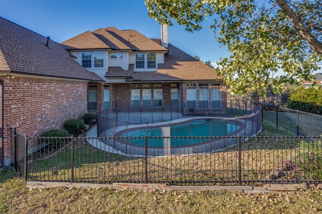 2436 Clear Creek Court, Cedar Hill, TX 75104