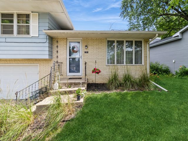 204 E Philip Street, Des Moines, IA 50315