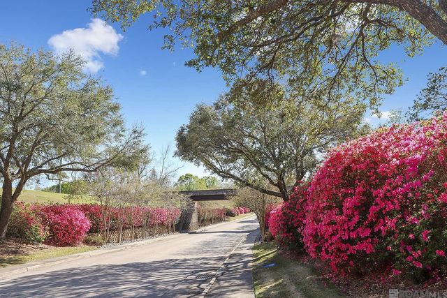 19371 Garden Lake Ct, Saint George, LA 70809