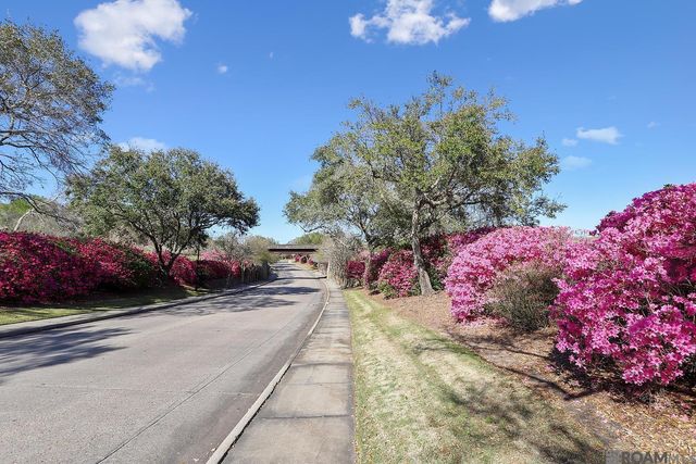 19371 Garden Lake Ct, Saint George, LA 70809