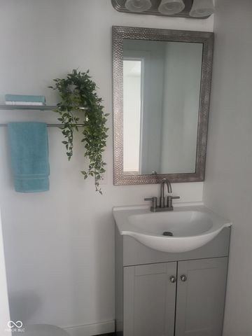 1826 N Dexter Street, Indianapolis, IN 46202