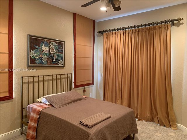 4723 SW 195th Way, Miramar, FL 33029