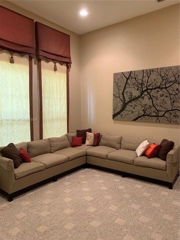 4723 SW 195th Way, Miramar, FL 33029