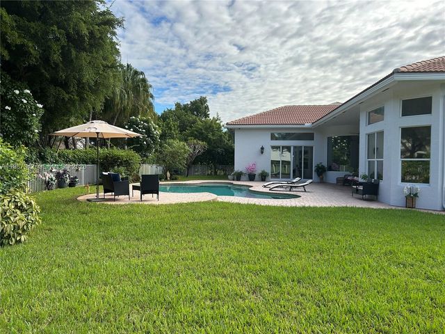 4723 SW 195th Way, Miramar, FL 33029