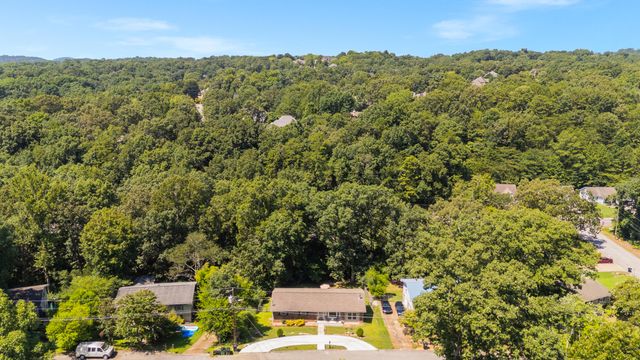 2520 Standifer Hills Drive, Chattanooga, TN 37421