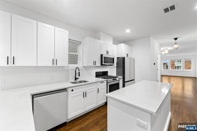 1603 71st Street, North Bergen, NJ 07047