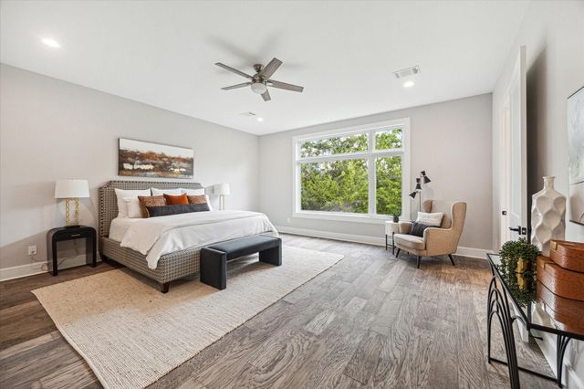 2065 Southgate Boulevard, Houston, TX 77030