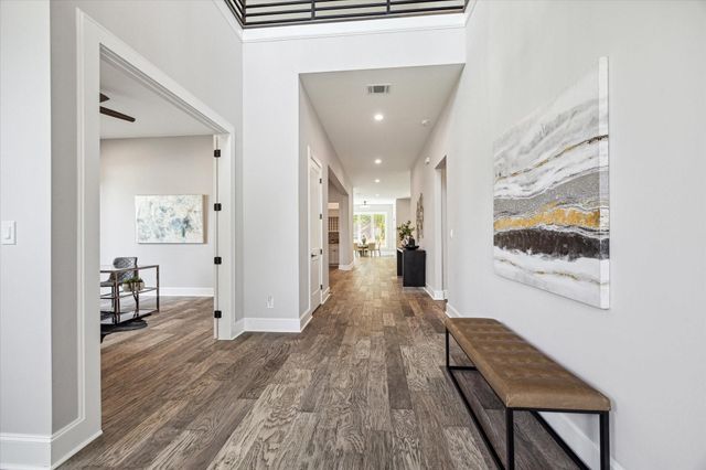 2065 Southgate Boulevard, Houston, TX 77030