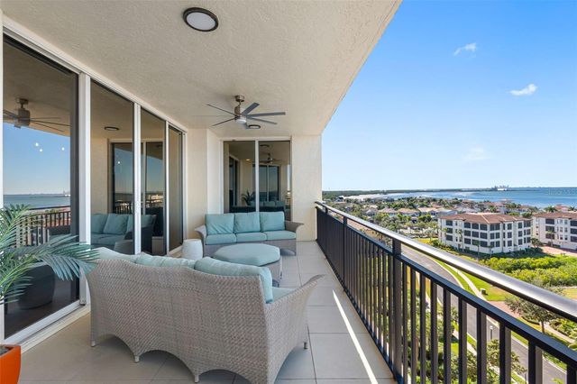 5823 BOWEN DANIEL DRIVE 1004, Tampa, FL 33616