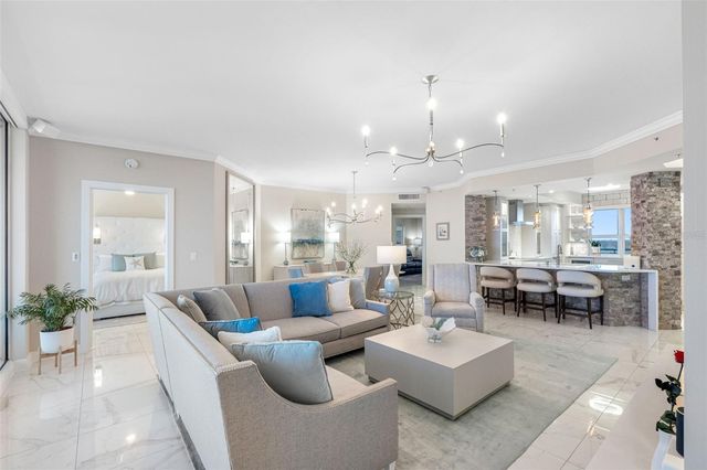 5823 BOWEN DANIEL DRIVE 1004, Tampa, FL 33616