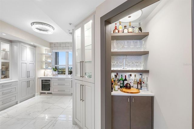 5823 BOWEN DANIEL DRIVE 1004, Tampa, FL 33616