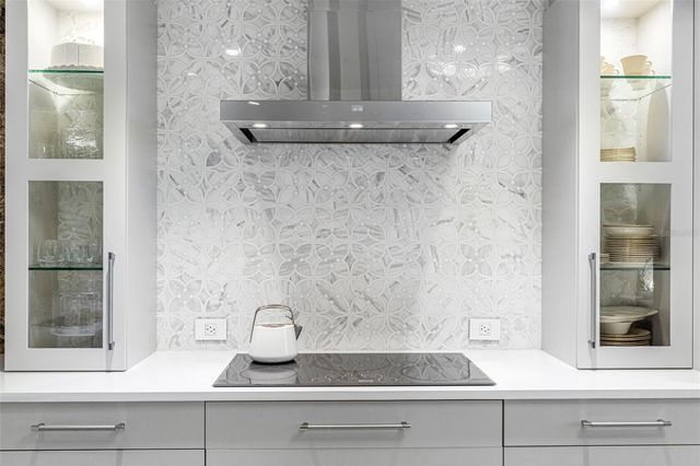 5823 BOWEN DANIEL DRIVE 1004, Tampa, FL 33616