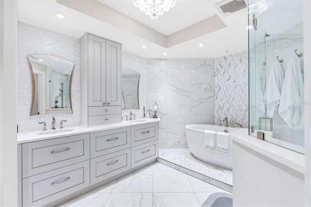 5823 BOWEN DANIEL DRIVE 1004, Tampa, FL 33616