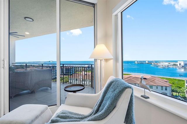 5823 BOWEN DANIEL DRIVE 1004, Tampa, FL 33616