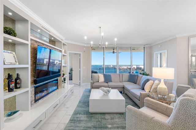 5823 BOWEN DANIEL DRIVE 1004, Tampa, FL 33616