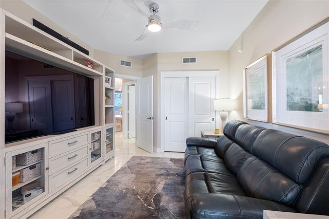 5823 BOWEN DANIEL DRIVE 1004, Tampa, FL 33616