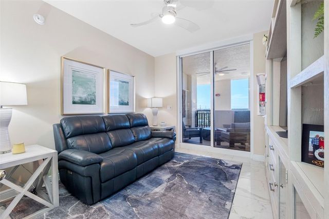 5823 BOWEN DANIEL DRIVE 1004, Tampa, FL 33616