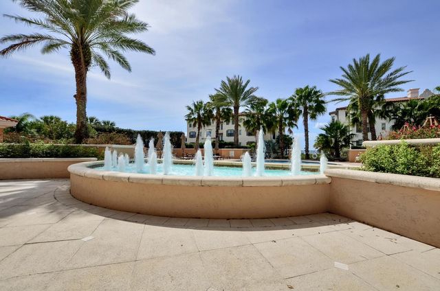 5823 BOWEN DANIEL DRIVE 1004, Tampa, FL 33616