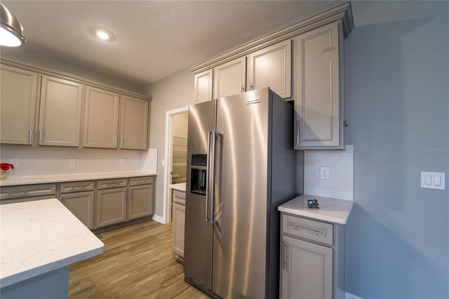 8368 FENTON STREET, Orlando, FL 32836