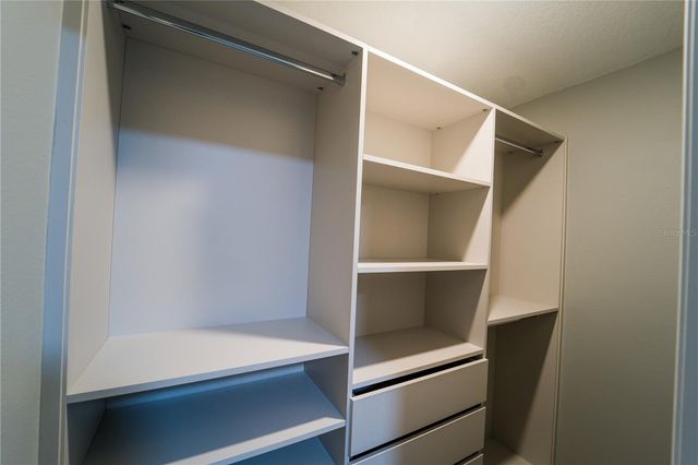 8368 FENTON STREET, Orlando, FL 32836